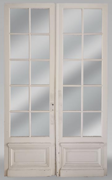 Double door in wood with square glasses-0