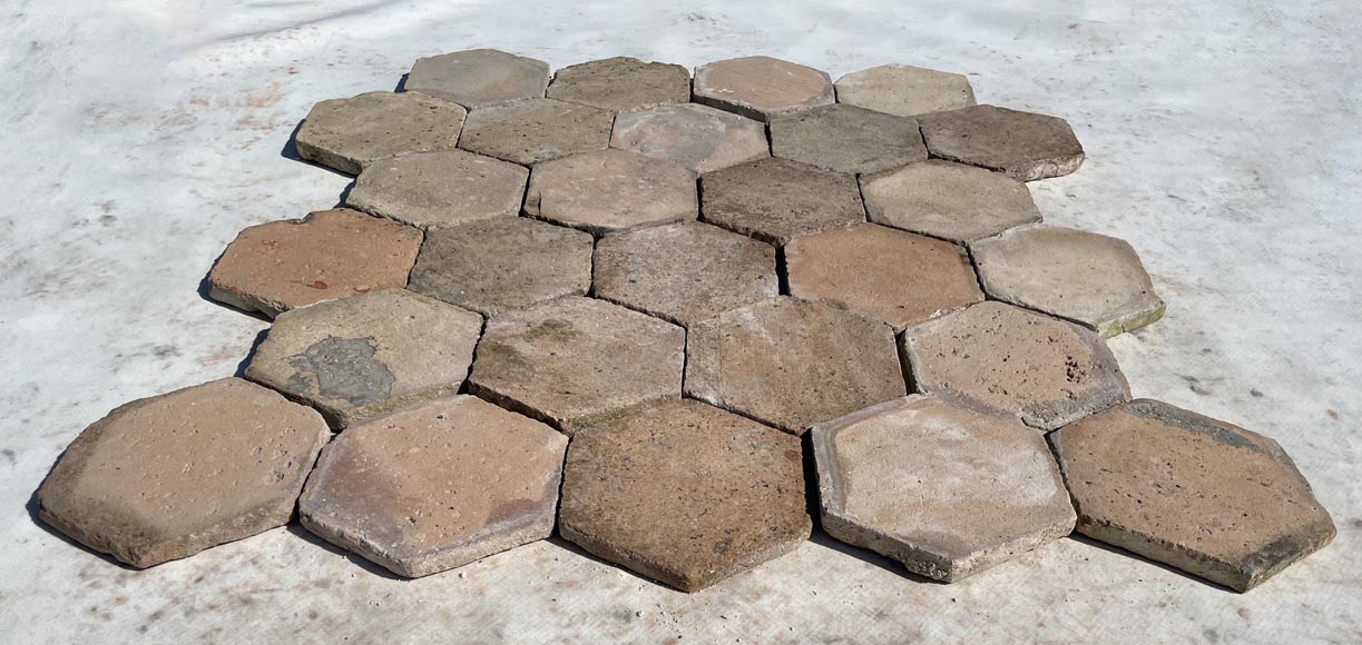 Batch of 6 m² of antique hexagonal terracotta tiles, 19th century-1