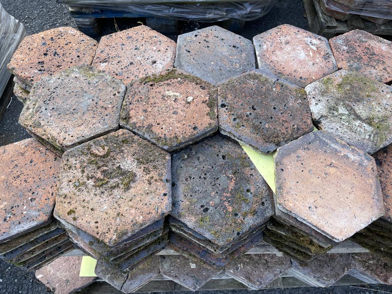 Batch of 2 m² of antique hexagonal terracotta tiles, 19th century-4