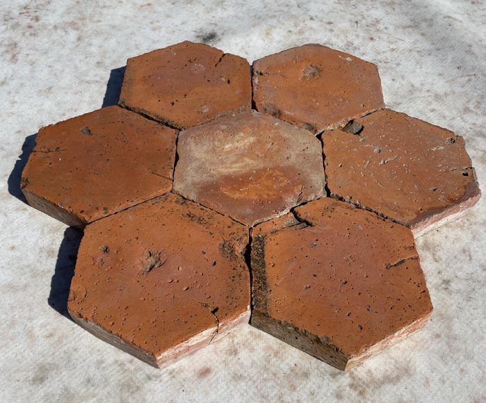Batch of 2 m² of antique hexagonal terracotta tiles, 19th century-1
