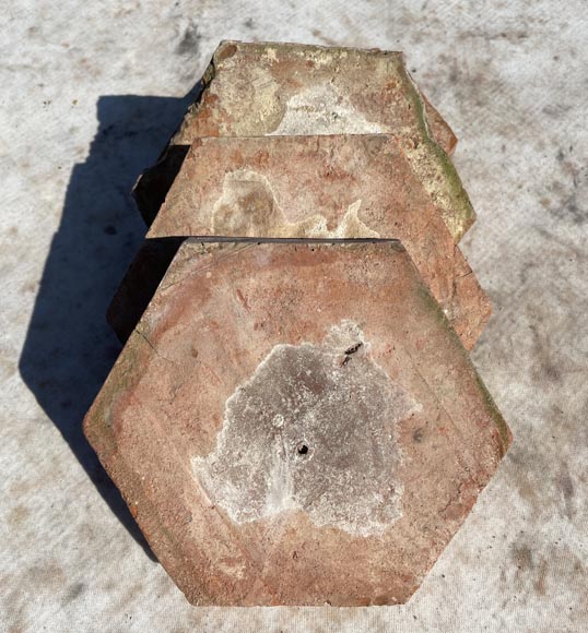 Batch of 2 m² of antique hexagonal terracotta tiles, 19th century-2