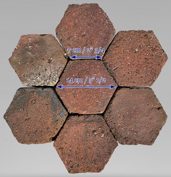 Batch of 2.4 m² of small antique hexagonal terracotta tiles, 19th century-6