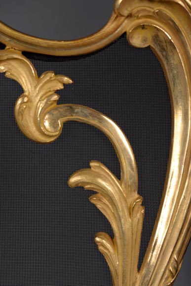 BOUHON Frères (attr. to), Gilt bronze firescreen adorned with espagnolettes, late 19th century-6