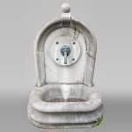 Large exterior fountain in marble stone, late 19th century