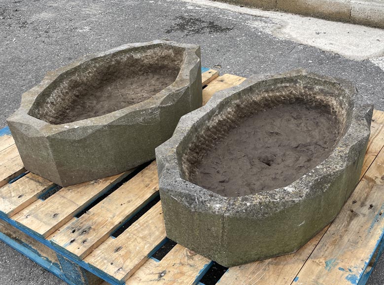 Pair of oval planters in stone-2