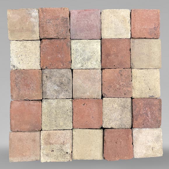 Set of around 13,5 m² of terracotta floor tiles-0