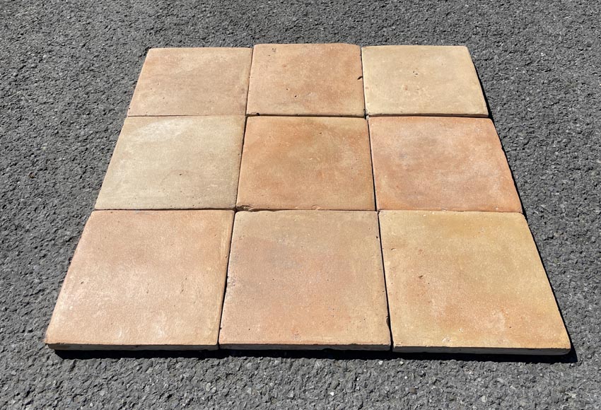 Set of 13,5 m² of terracotta floor tiles in square shape-1