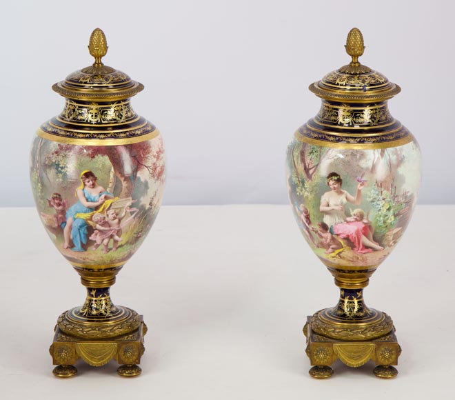 MANUFACTURE DE SÈVRES and Charles LABARRE (painter) - Pair of porcelain vases mounted in gilt bronze, circa 1890-1