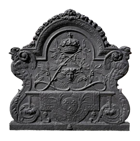 Rare fireback with Louis XIV monogramm and French arms, circa 1700-0