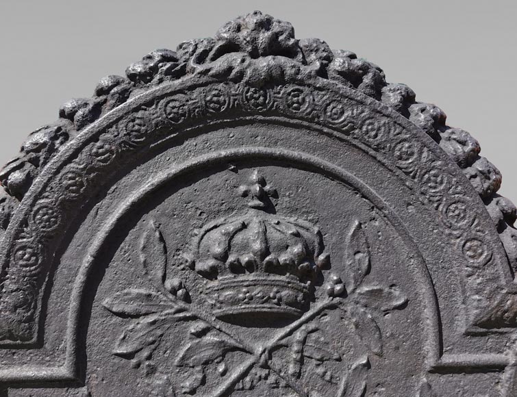 Rare fireback with Louis XIV monogramm and French arms, circa 1700-1