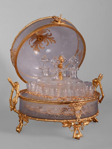 BACCARAT (attr.to), Crystal liqueur cabinet set in gilded bronze, End of the 19th century-0
