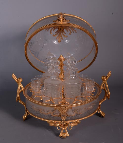 BACCARAT (attr.to), Crystal liqueur cabinet set in gilded bronze, End of the 19th century-2