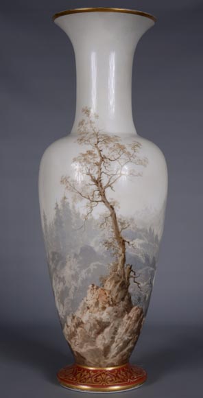 Manufacture de Sèvres et Paul LANGLOIS, Important vase in opaline glass with a mountains landscape decoration, end of the 19th century-2