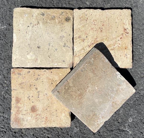 Small batch of around 4 m² of terracotta floor tiles-2