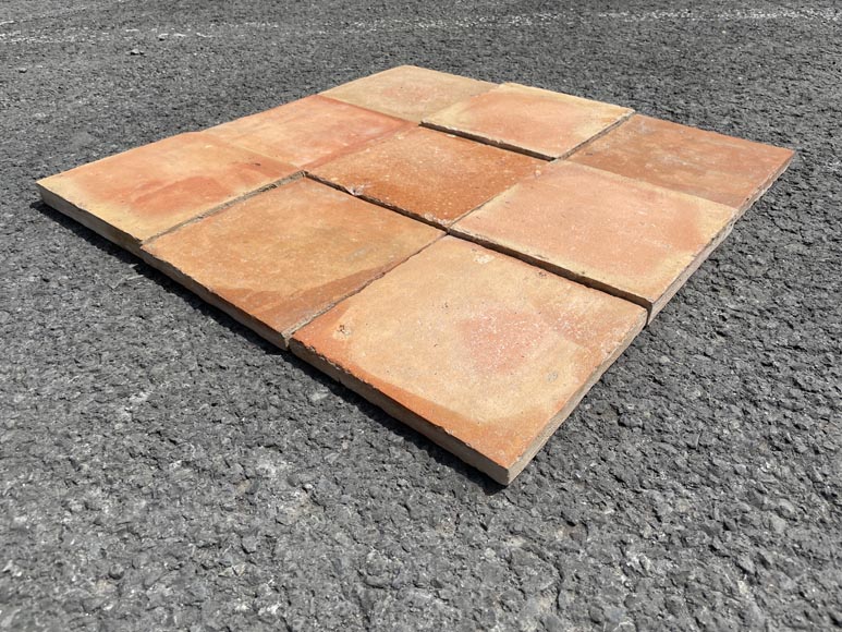Set of around 17 m² of terracotta floor tiles-1