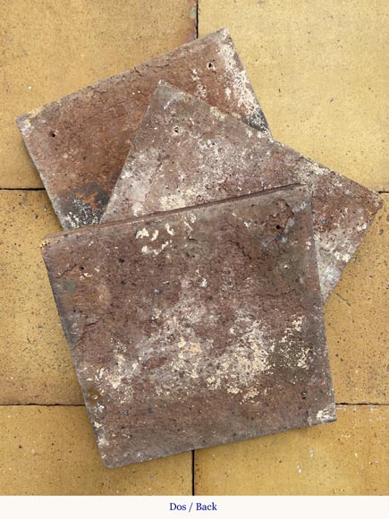 Set of around 15 m² of terracotta floor tiles in square shape-2