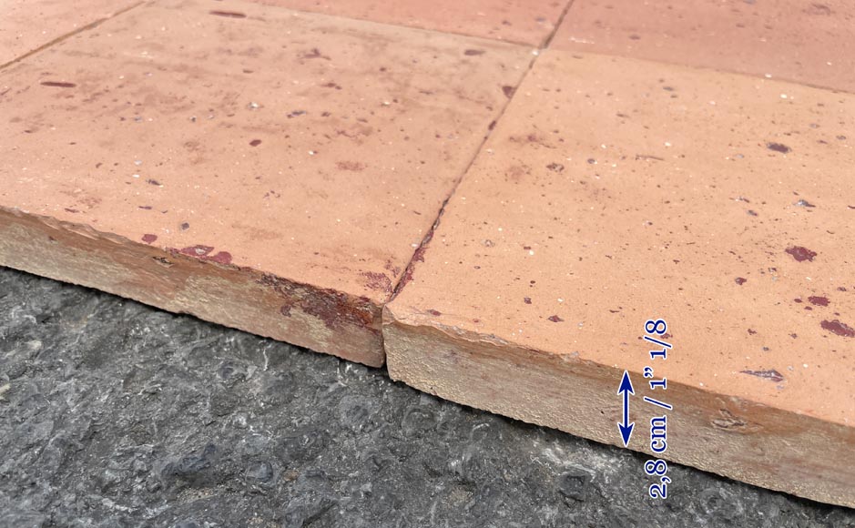 Batch of around 17 m² of terracotta floor tiles in square shape-3