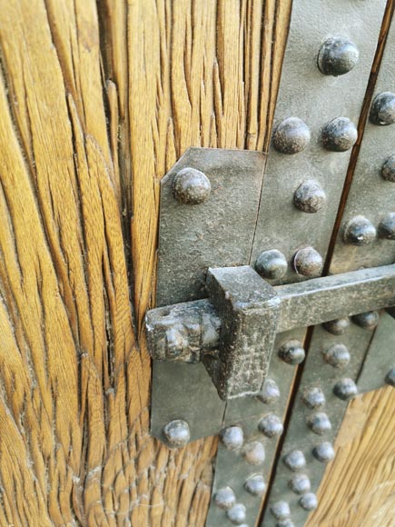 Chinese oak double door with dragons, circa 1950-5