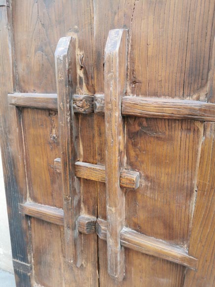 Chinese oak double door with dragons, circa 1950-8