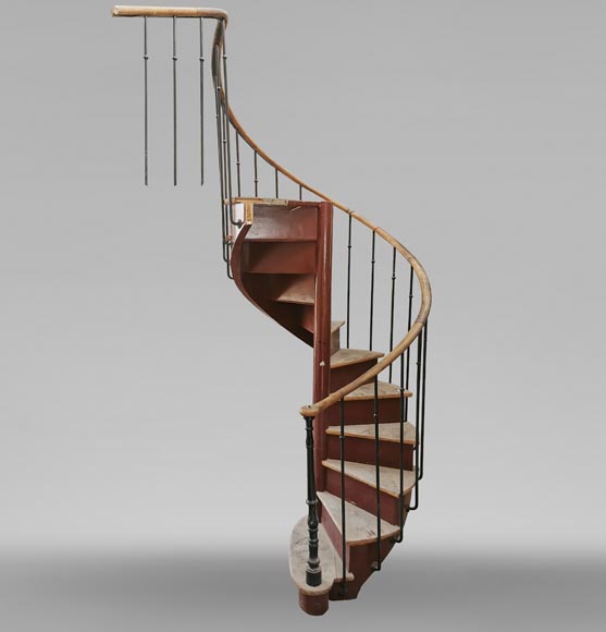 Small spiral staircase in wood Architectural elements, staircase, columns