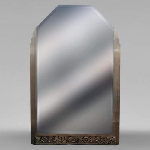 Important trumeau Art Deco with stylized roses in silvered bronze