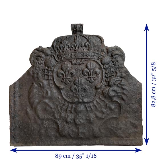 Cast iron cut fireback with the coat of arms of France, 18th century-5