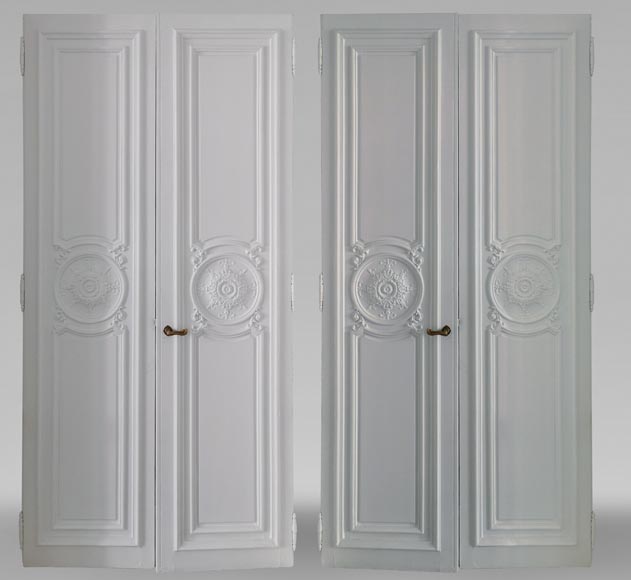 Pair of Régence style double dual-sided doors with roses-0
