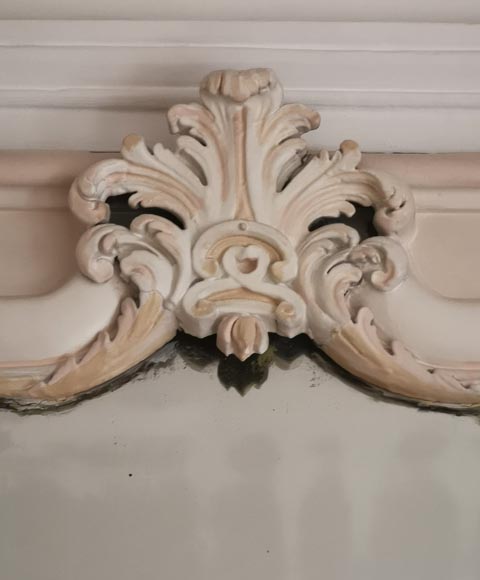 Large Louis XV style trumeau with decoration of acanthus leaves shaped as a shell-3