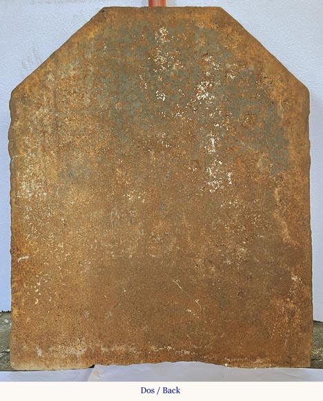 Cast iron fireback with armorials dated 1634, -5