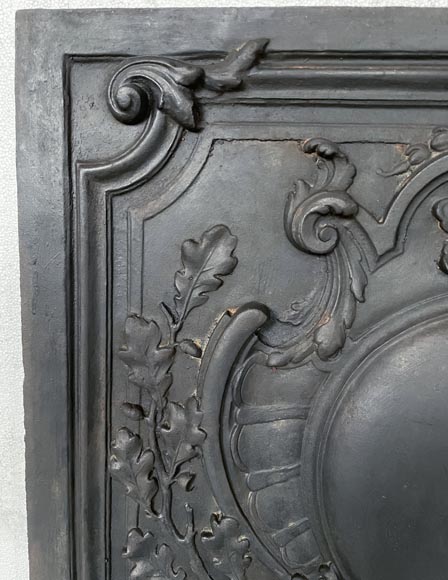 Louis XV style fireback with a cartouche-2