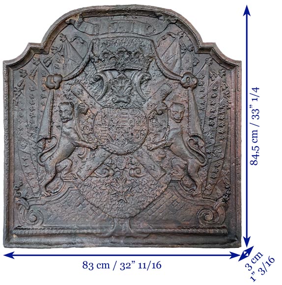 Cast iron fireback with coat of arms, 19th century-9
