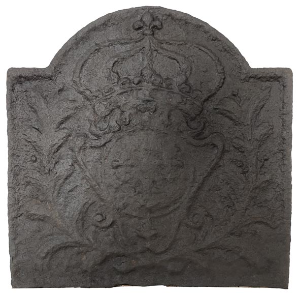 Cast iron fireback with the crowned arms of France-0