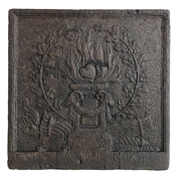 Small Louis XVI style fireback with an Allegory of Love-0