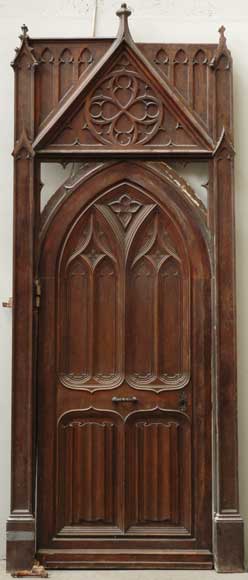 Neo-Gothic oak and walnut door -0