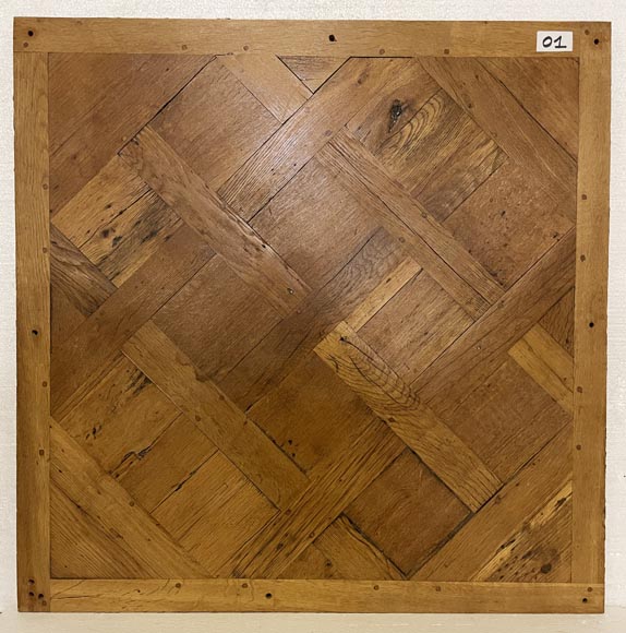 Lot of about 26 m² of 18th century Versailles oak parquet flooring-1