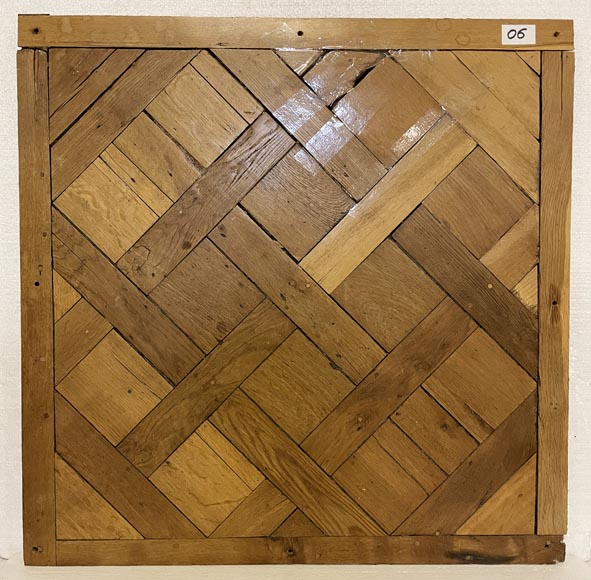 Lot of about 26 m² of 18th century Versailles oak parquet flooring-6