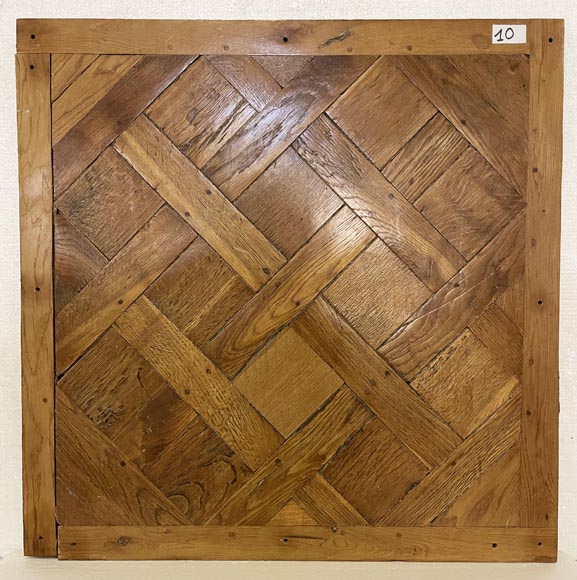 Lot of about 26 m² of 18th century Versailles oak parquet flooring-10