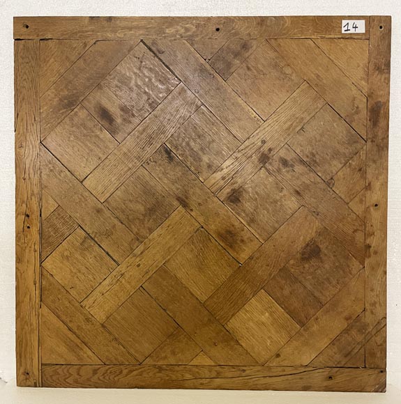 Lot of about 26 m² of 18th century Versailles oak parquet flooring-14