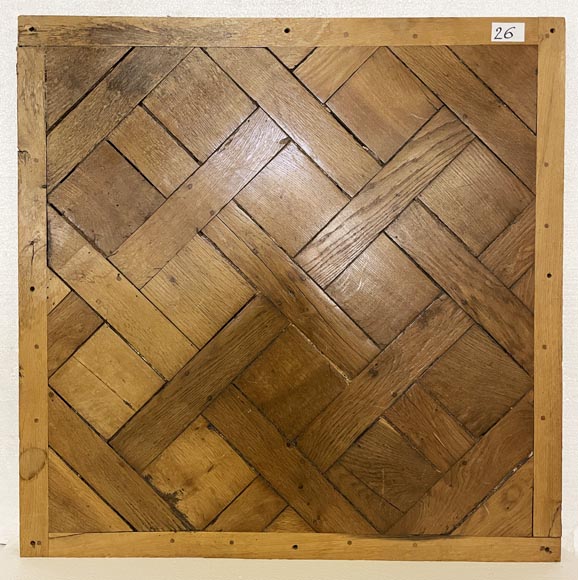 Lot of about 26 m² of 18th century Versailles oak parquet flooring-26