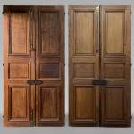 Pair of two large doors in oak with panel decoration