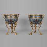 Louis - Constant SEVIN & Ferdinand BARBEDIENNE - Beautiful pair of ornament vases in bronze and  cloisonne enamel, circa 1862