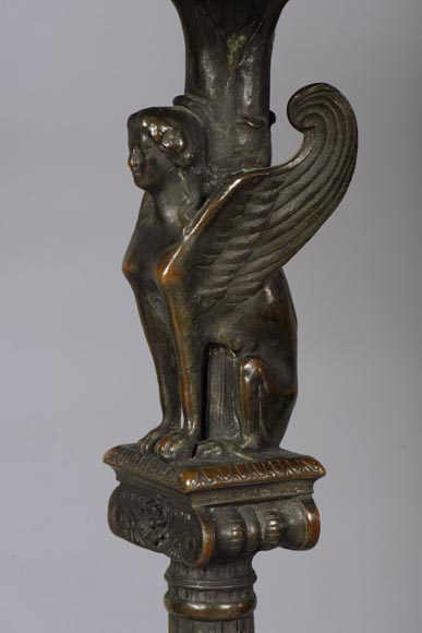 Small Neo-classical style pedestal table in patinated bronze and Noir Fin of Belgique marble with sphinges decoration and lizard-5