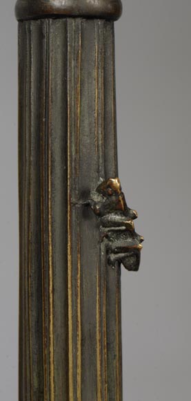 Small Neo-classical style pedestal table in patinated bronze and Noir Fin of Belgique marble with sphinges decoration and lizard-7