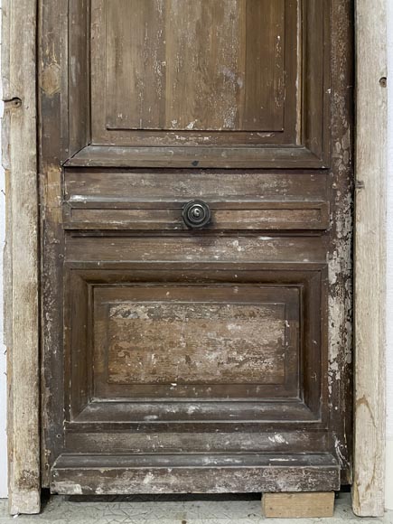 Antique oak door with its frame-2