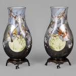 BACCARAT - Pair of Japanese vases in opalescent glass mounted in bronze 