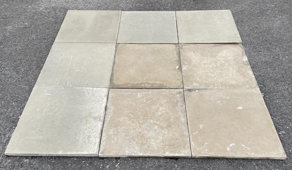 Batch of about 48 m² of flooring composed of large paving stones-1