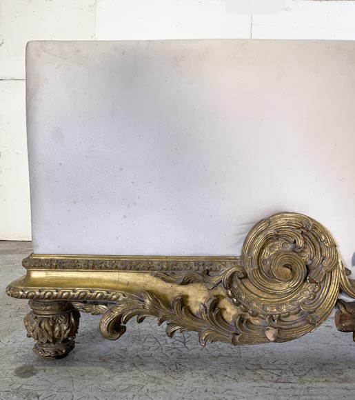 Gilt and sculpted wood bed with a very rich Rococo decoration and dragons coming from Marlène Dietrich's Parisian appartment-10