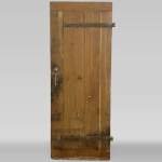Antique oak simple door with metal hinge