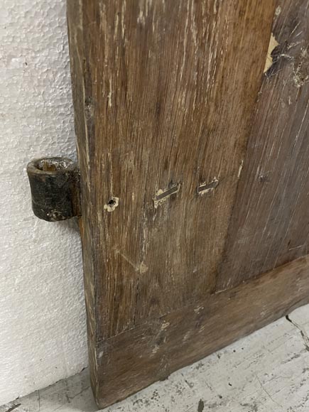 Antique oak simple door with metal hinge-7