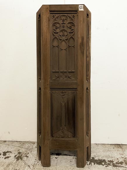 Elements of paneled room foundations in oak in Neo-Gothic style-15